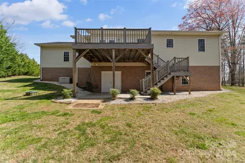 Exterior - 5937 Leil Rd, Hickory, NC 28602 photo 7 of 7