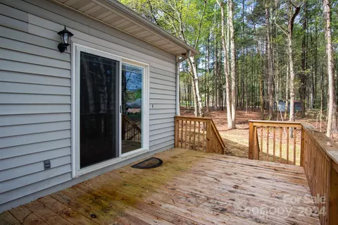 Exterior - 2043 Cardinal Loop, Stanley, NC 28164 photo 8 of 9