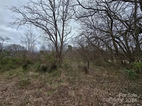1986 Farmington Rd, Mocksville, NC 27028