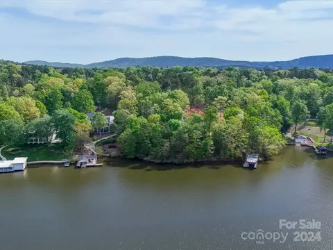 Jubal Reeves Circle, Mount Gilead, NC 27306