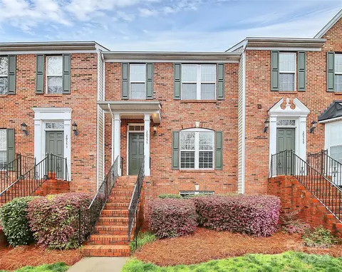 20555 Harbor View Dr, Cornelius, NC 28031