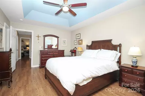 Bedroom - 20555 Harbor View Dr, Cornelius, NC 28031 photo 2 of 3