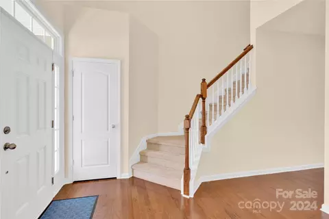 905 Landry Dr, Matthews, NC 28105 photo 7