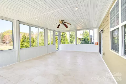 905 Landry Dr, Matthews, NC 28105 photo 21