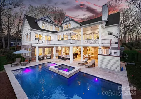 19819 Stough Farm Rd, Cornelius, NC 28031