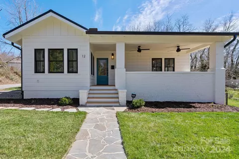 12 Bradley St, Asheville, NC 28806