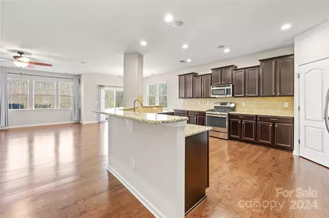 10706 Sapphire Trl, Davidson, NC 28036 photo 10