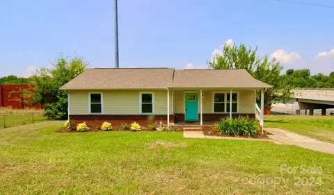 1619 Whisnant St, Charlotte, NC 28206