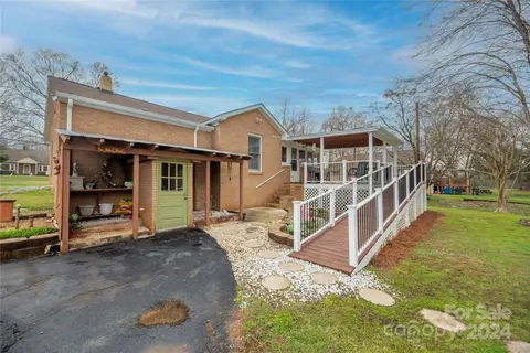 Exterior - 5345 Flowes Store Rd, Concord, NC 28025 photo 2 of 8