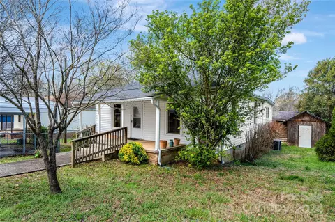 106 Linden St, Clover, SC 29710