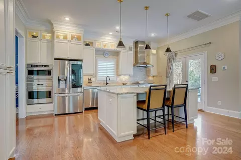 Kitchen - 21919 Riddles Ct, Cornelius, NC 28031 photo 1 of 3