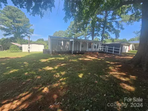 Exterior - 1260 Camp Rd, Salisbury, NC 28147 photo 2 of 3