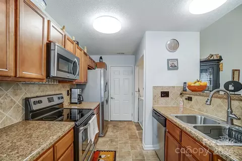 Kitchen - 2517 River Chase Dr, Monroe, NC 28110 photo 1 of 3