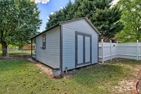 Other - 302 Chestnut St, Bethune, SC 29009 photo 4 of 4