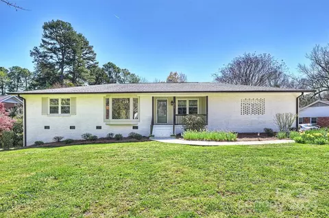 311 Wingrave Dr, Charlotte, NC 28270
