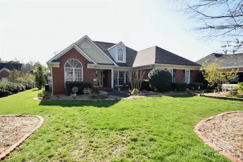 3005 Manchester Ave, Monroe, NC 28110