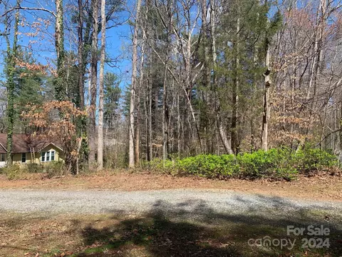 8 Th Se Ave SE, Conover, NC 28613 photo 5