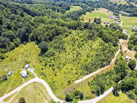 00 Hyder Mountain Rd, Clyde, NC 28721