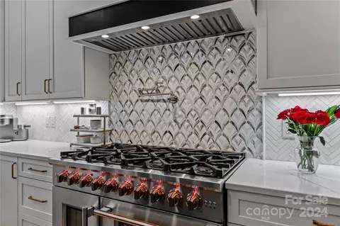 187 Logan Crossing Dr, Davidson, NC 28036
