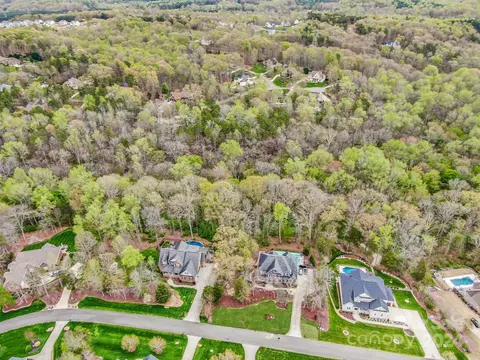 View/Area - 187 Logan Crossing Dr, Davidson, NC 28036 photo 2 of 2