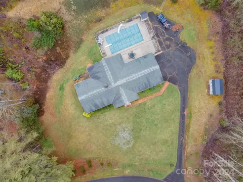 View/Area - 256 Mistletoe Ln, Sylva, NC 28779 photo 1 of 2