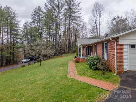 Exterior - 256 Mistletoe Ln, Sylva, NC 28779 photo 9 of 13