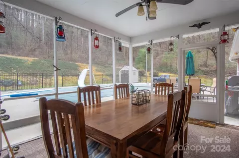 Exterior - 256 Mistletoe Ln, Sylva, NC 28779 photo 5 of 13