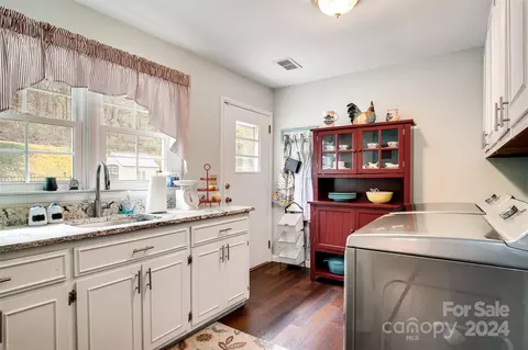 Other - 256 Mistletoe Ln, Sylva, NC 28779 photo 3 of 14