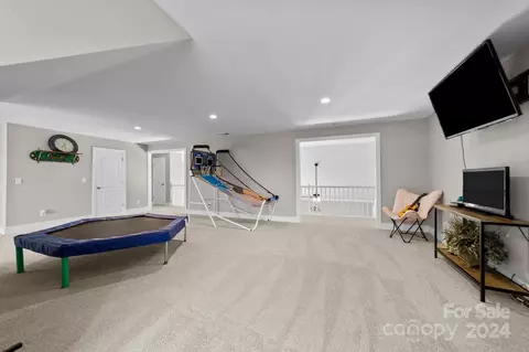 Exterior - 165 Riverwalk Dr, Salisbury, NC 28146 photo 7 of 12