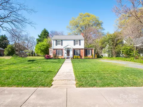 Exterior - 309 Houston E St E, Monroe, NC 28112 photo 2 of 12