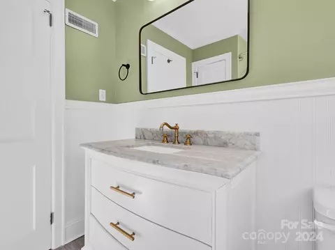 Bath - 309 Houston E St E, Monroe, NC 28112 photo 4 of 4