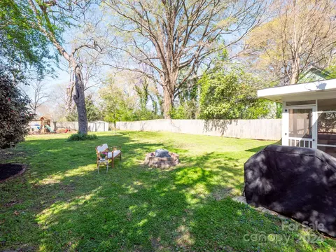 Exterior - 309 Houston E St E, Monroe, NC 28112 photo 6 of 12