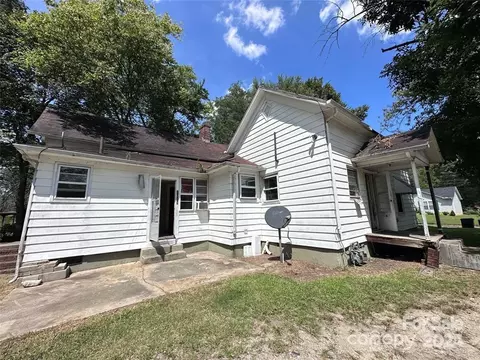 Exterior - 1059 3rd St, Spencer, NC 28159 photo 1 of 3