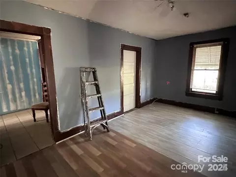 Living - 1059 3rd St, Spencer, NC 28159 photo 1 of 3