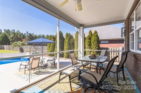 Exterior - 207 Cirrus Ln, Gilbert, SC 29054 photo 6 of 8
