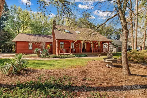 126 Perennial Dr, Mooresville, NC 28117