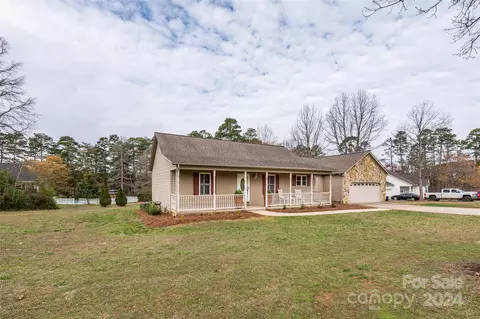 1459 Angela Ct, Lincolnton, NC 28092