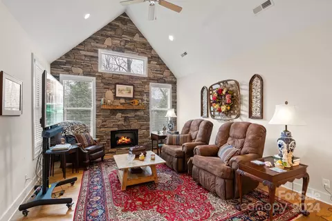 254 Windstone Dr, Fletcher, NC 28732 photo 14