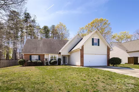 3911 Chatterleigh Dr, Monroe, NC 28110