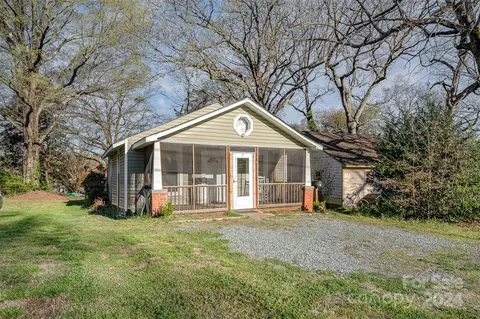 Exterior - 612 Deese St, Monroe, NC 28112 photo 3 of 3