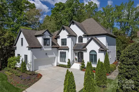 2320 Flintwood Ln, Charlotte, NC 28226