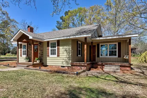 7193 Kershaw Camden Hwy, Kershaw, SC 29067