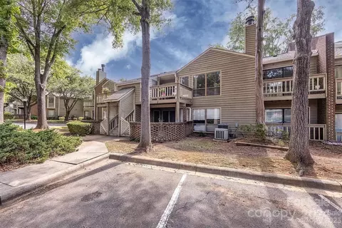 1604 Sharon W 28 Rd W #28, Charlotte, NC 28210