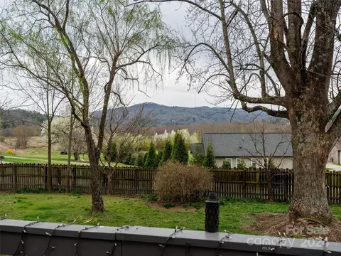 62 Broadview Cir, Brevard, NC 28712 photo 11