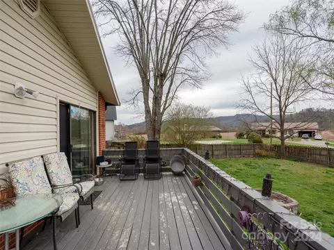 62 Broadview Cir, Brevard, NC 28712 photo 9