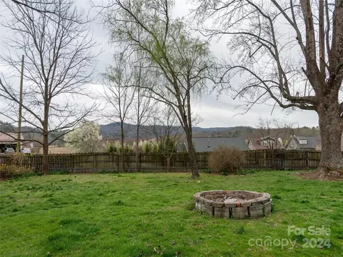 62 Broadview Cir, Brevard, NC 28712 photo 31