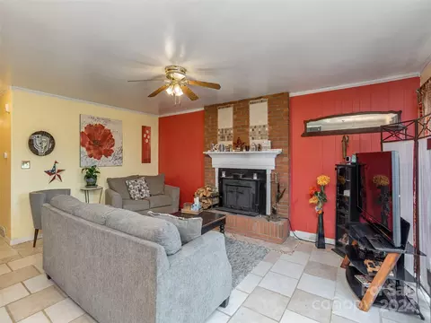 62 Broadview Cir, Brevard, NC 28712 photo 7