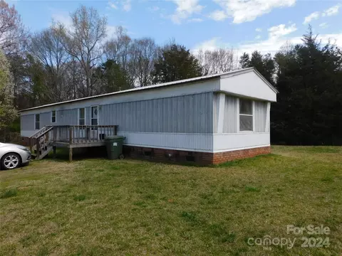 2000 Big Dipper 85 Dr #85, Clover, SC 29710 photo 10