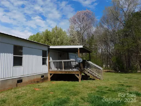 2000 Big Dipper 85 Dr #85, Clover, SC 29710 photo 17