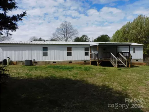 2000 Big Dipper 85 Dr #85, Clover, SC 29710 photo 16
